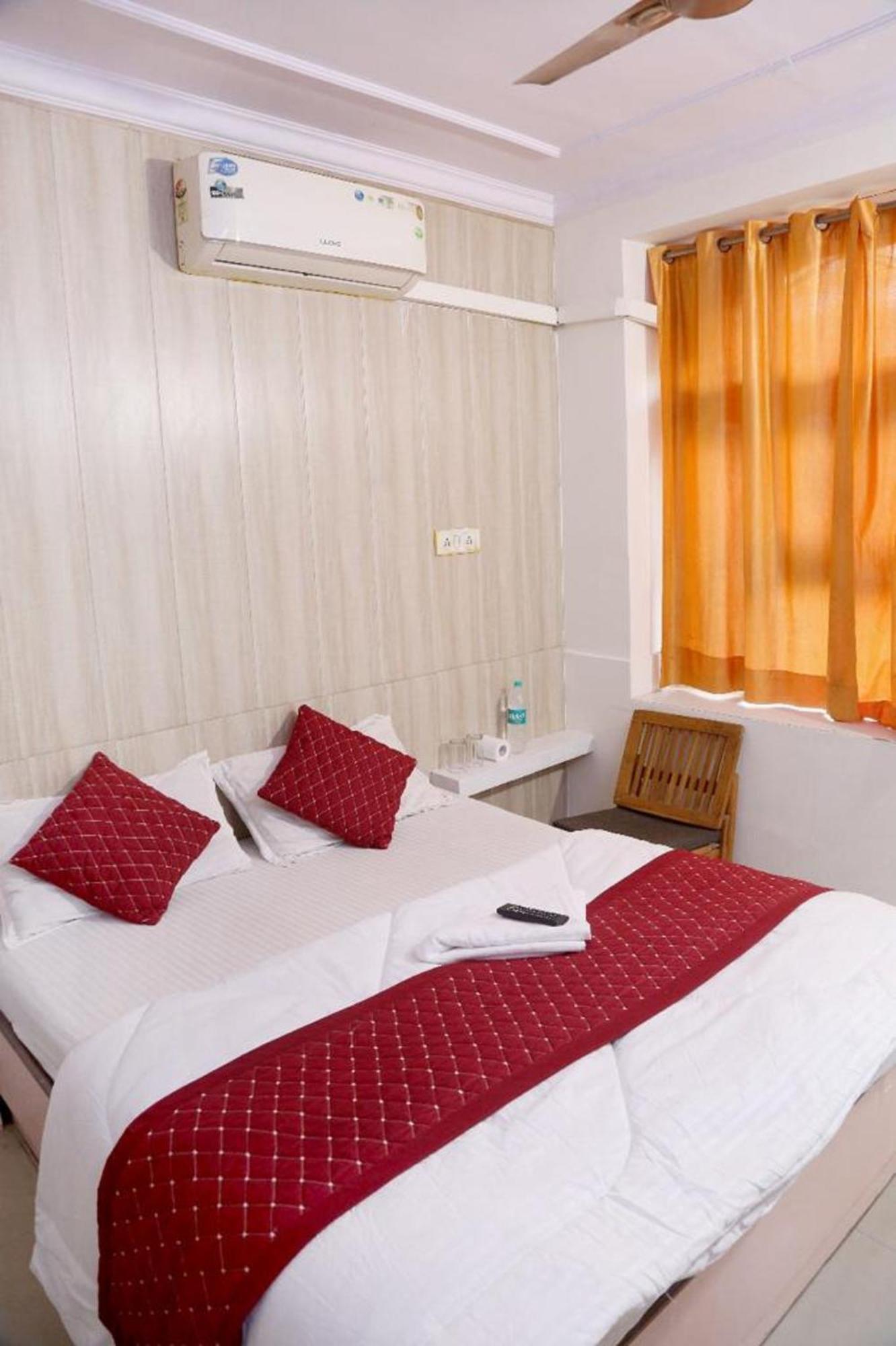 Bunk Hostel Delhi Best Backpacking Accommodation Nuova Delhi Esterno foto