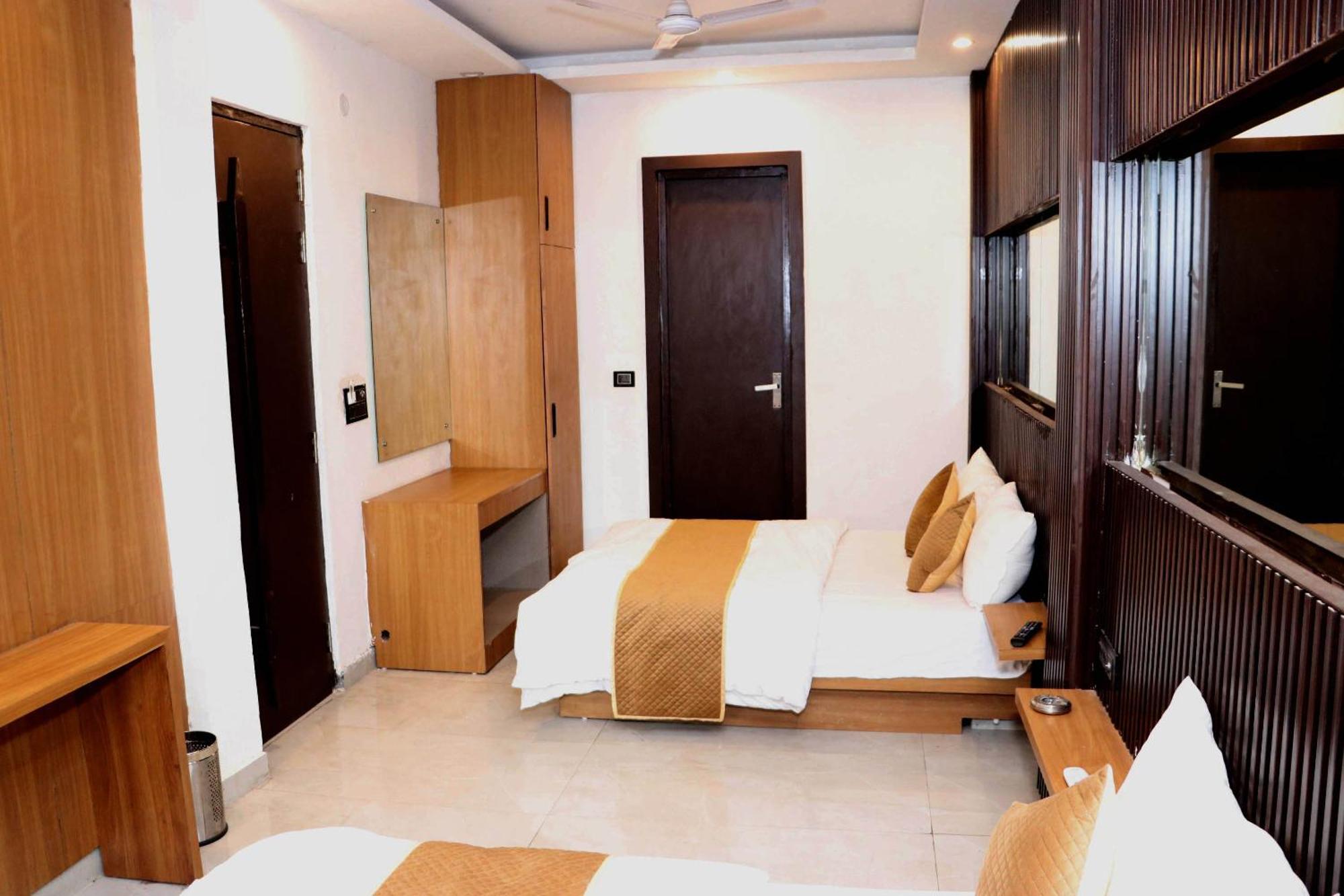 Bunk Hostel Delhi Best Backpacking Accommodation Nuova Delhi Esterno foto